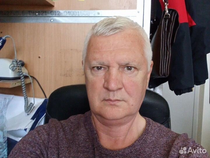 Столяр, плотник, вахта упаковщик. Сам инвалид слух