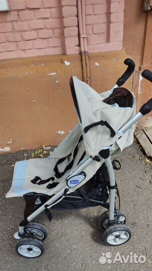 Прогулочная коляска chicco