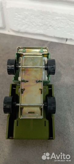 Машинка моделька Новая СССР