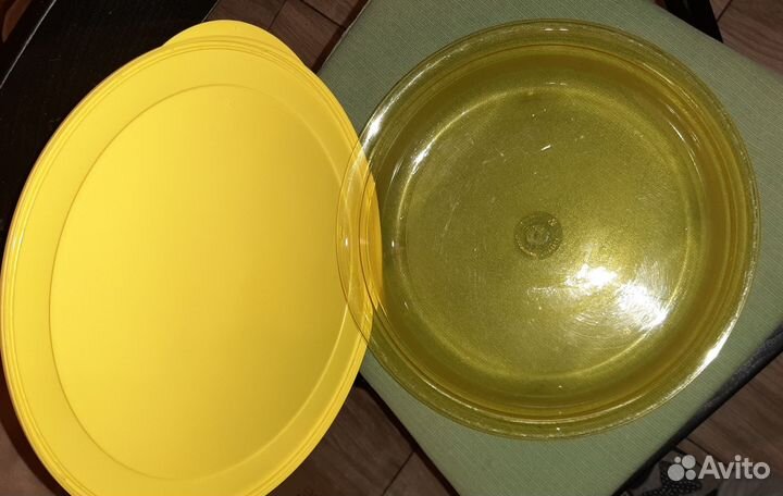 Блюдо Tupperware