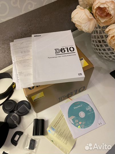 Зеркальный фотоаппарат Nikon D610 и объектив