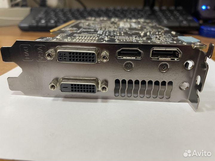 Видеокарта Asus GTX 660 2GB