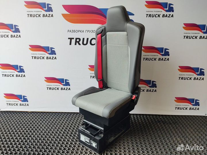 Сиденье пассажирское механическое Renault T