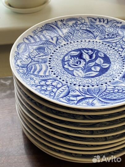 Тарелки Розы. Городецкий