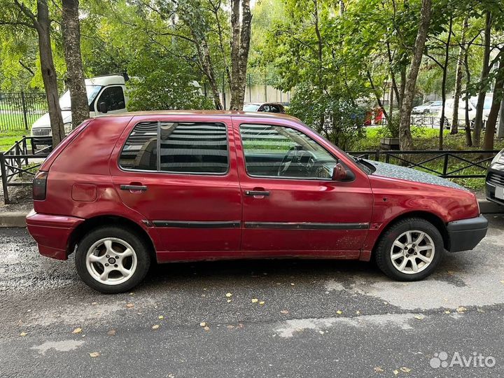 Volkswagen Golf 1.8 МТ, 1996, 330 000 км