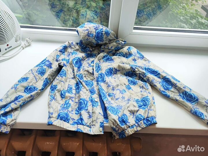 Ветровка для девочки