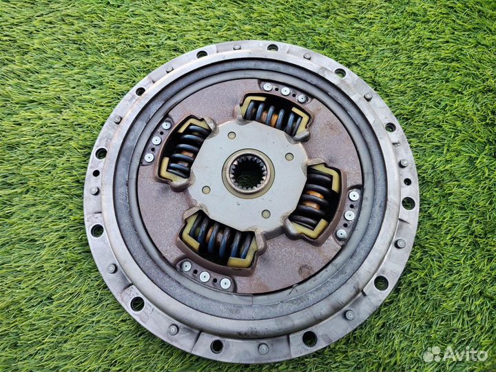 Диск сцепления Lexus Ls600Hl UVF46 2UR-FSE 2011