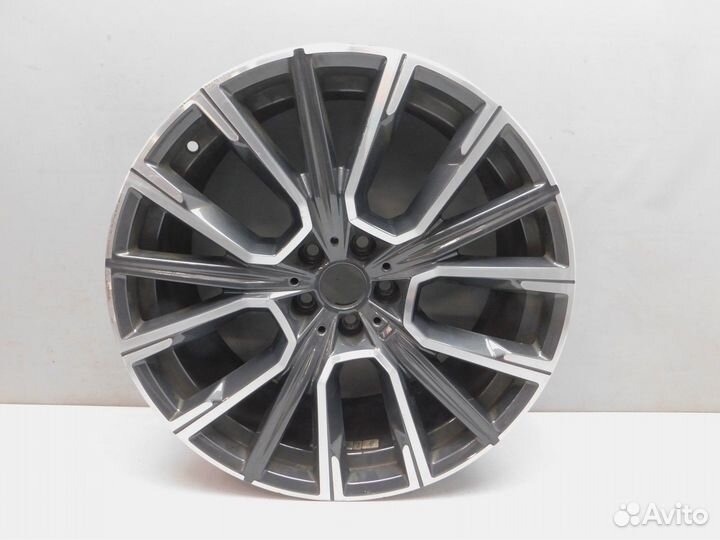 Диск BMW 7 G11/G12 72403