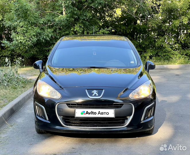 Peugeot 308 1.6 МТ, 2011, 156 000 км