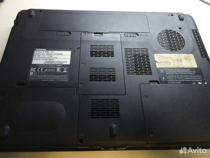 Ноутбук Toshiba A300-15J