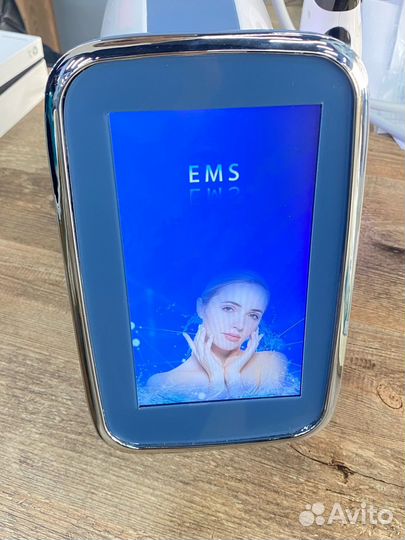 Аппарат мезотерапия EMS + RF NV-H9 Pro