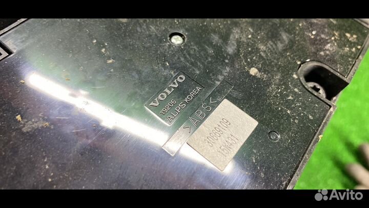 Блок управления сиденьем Volvo V60