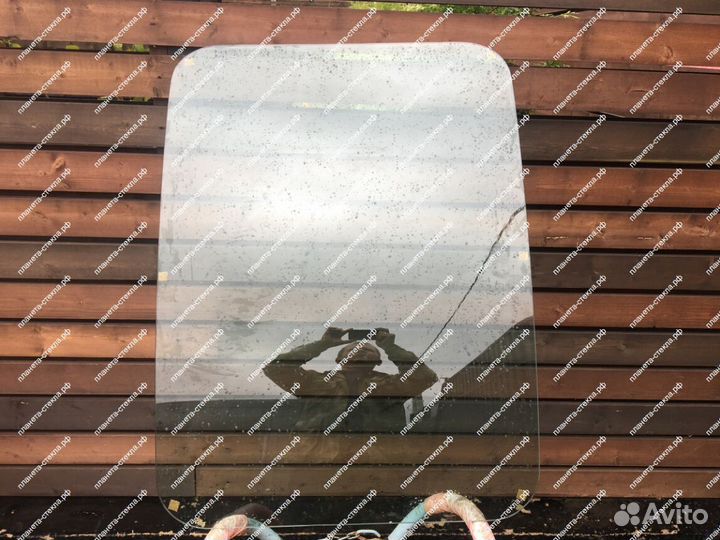 Стекло для экскаватора гусеничного