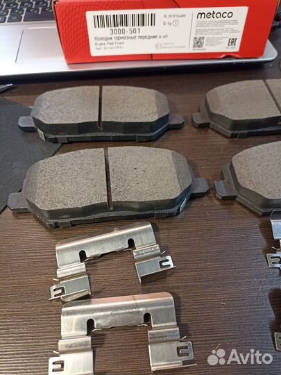 Колодки тормозные передние Hyundai i30 2017