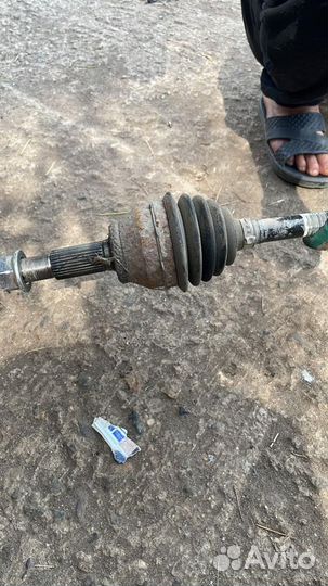 Привод передний левый в сборе