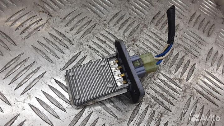 Резистор отопителя Opel Antara