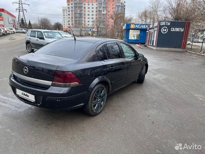 Opel Astra 1.8 AT, 2008, 220 000 км