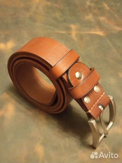 Мужской кожаный ремень ручной работы