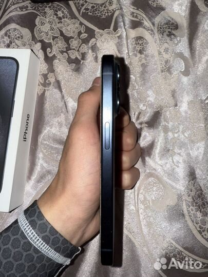 iPhone 15 Pro, 128 ГБ