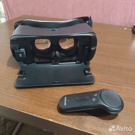 Очки виртуальной реальности samsung gear vr