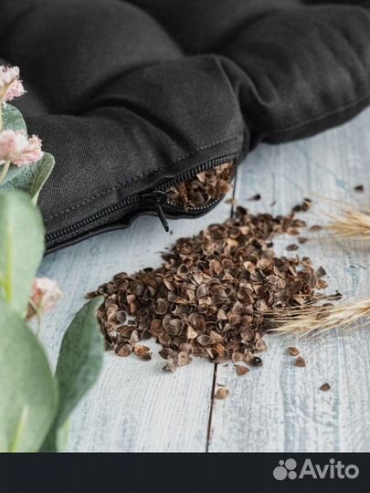 Автомобильная ортопедическая подушка на сиденье