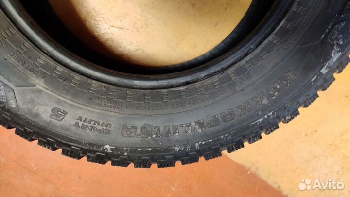 Nokian Tyres Hakkapeliitta 5 SUV 235/65 R17 108T