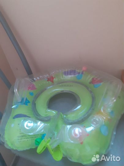 Круг на шею для купания