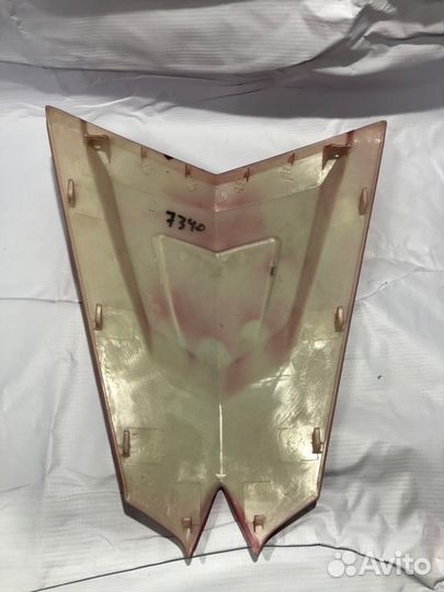 Пластик на скутер передний Yh50Qt-J Pirania