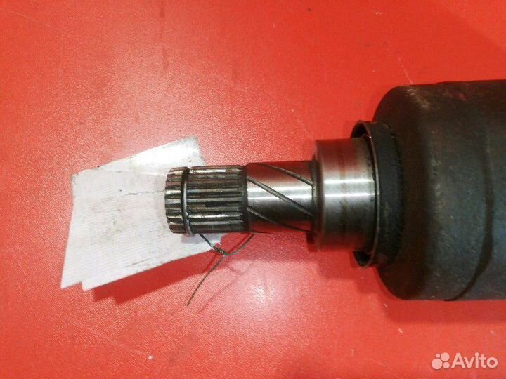 Шрус внутренний передний левый Nissan Cube AZ10