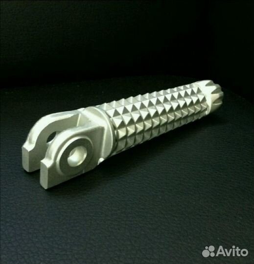 Новая оригинальная подножка Yamaha R1