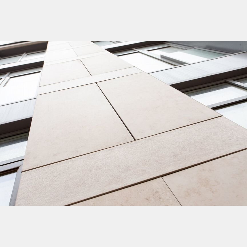2-к. квартира, 77 м², 16/23 эт.