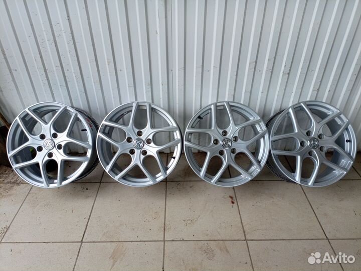 Литые диски R17 5/114.3