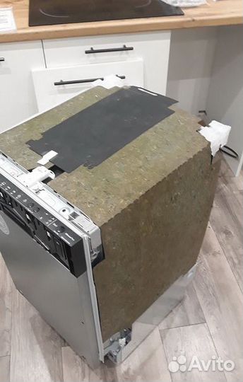 Мастер. Установка посудомоечной машины под ключ