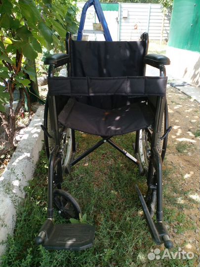 Инвалидная коляска