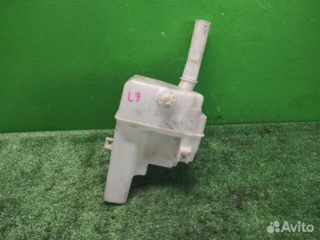 Бачок омывателя Mazda 6 (GG) 2006