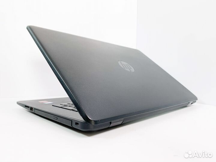 Ноутбук HP 17 дюймов/i3/Radeon M330-2Gb/8Gb