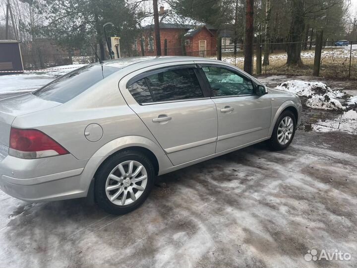 Opel Astra 1.6 МТ, 2008, 339 786 км