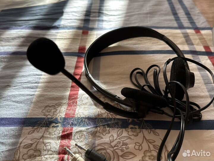 Проводные наушники philips