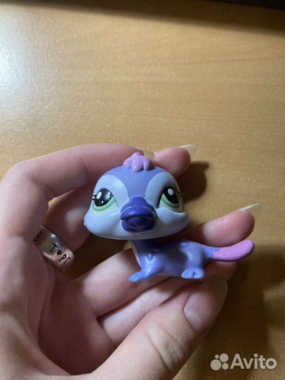 Littlest pet shop lps