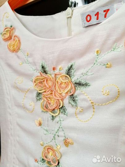 Нарядное платье для девочки