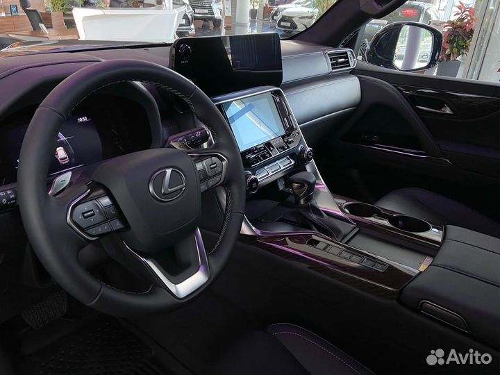 Lexus LX 3.5 AT, 2022