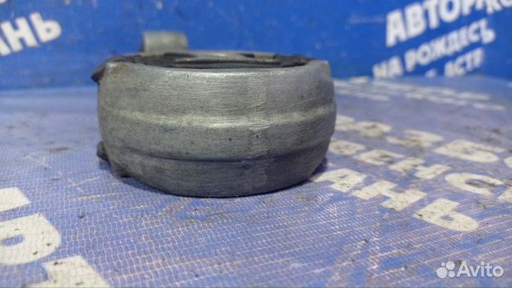 Подушка двигателя Volkswagen Polo 5 седан CFN 2015