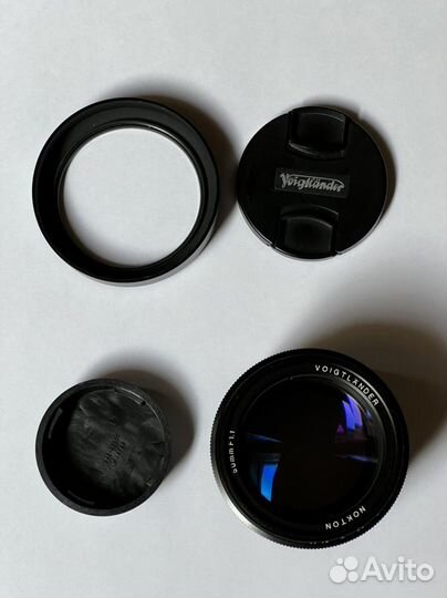 Объектив Voigtlander Nokton 50mm 1.1