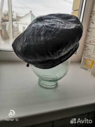 Берет женский