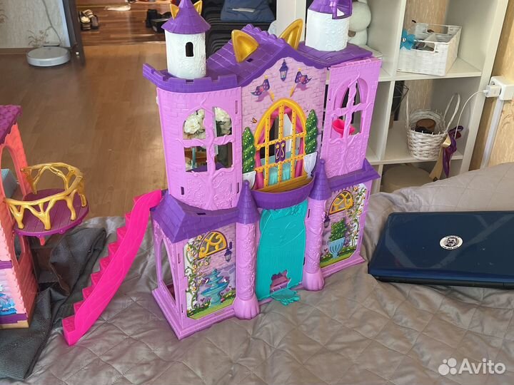 Игрушка Замок