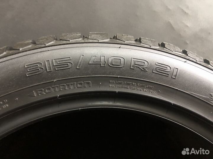 Nokian Tyres Hakkapeliitta 9 SUV 315/40 R21 111T