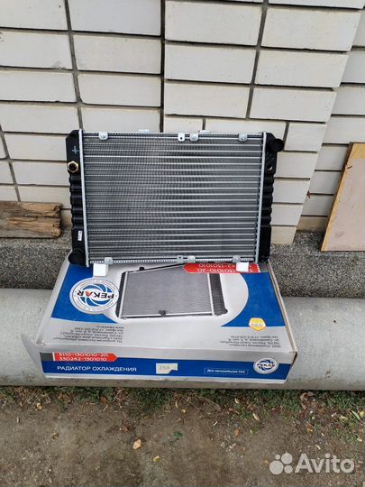 Радиатор охлаждения волга газель