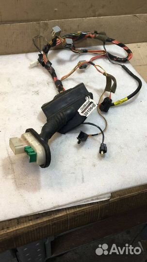 Проводка (коса) передней левой двери Dodge Calibe