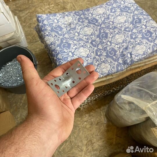 Уголок крепежный 50Х50Х35