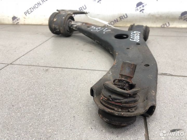 Рычаг подвески нижний передний правый Mazda Mazda3